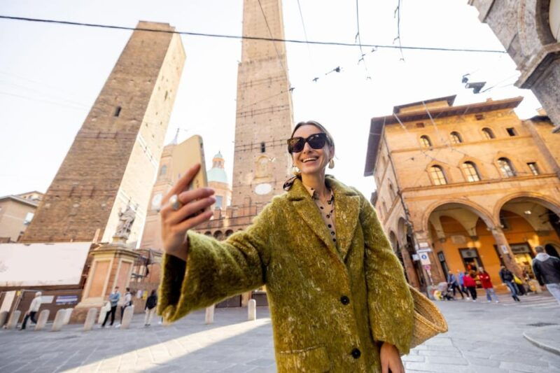 bologna-express-walk-with-a-local-in-60-minutes