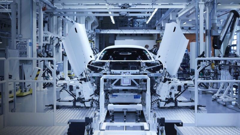 bologna-ferrari-lamborghini-maserati-factories-museums