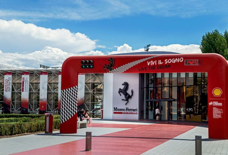 bologna-ferrari-vip-experience-with-test-drive-and-museum