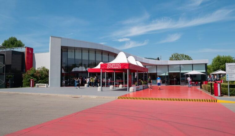 bologna-ferrari-vip-experience-with-test-drive-and-museum