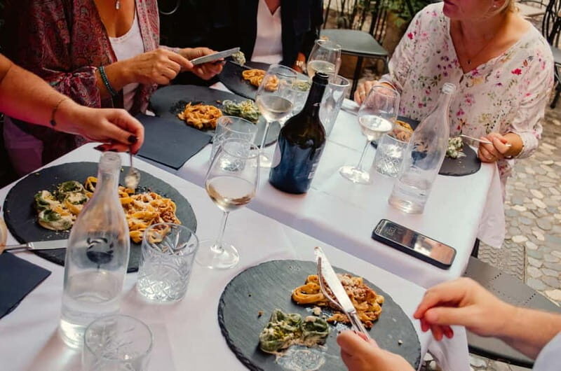 Bologna: Food and Wine Walking Tour with Tastings - Key Points