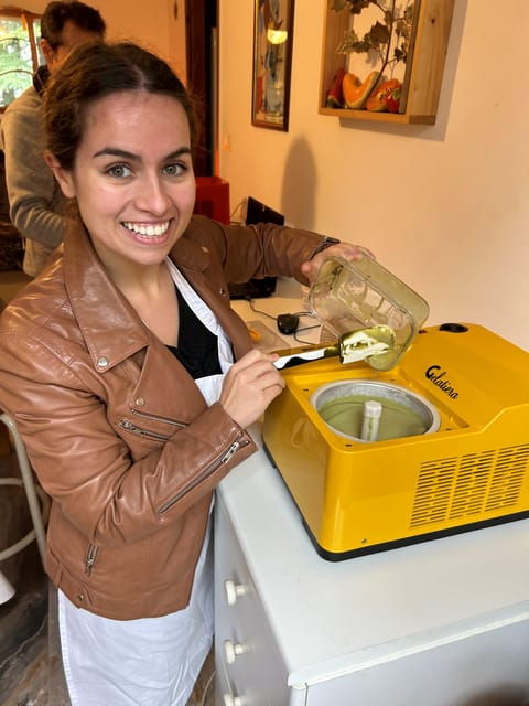 bologna-gelato-making-workshop-with-a-professional