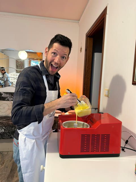 bologna-gelato-making-workshop-with-a-professional