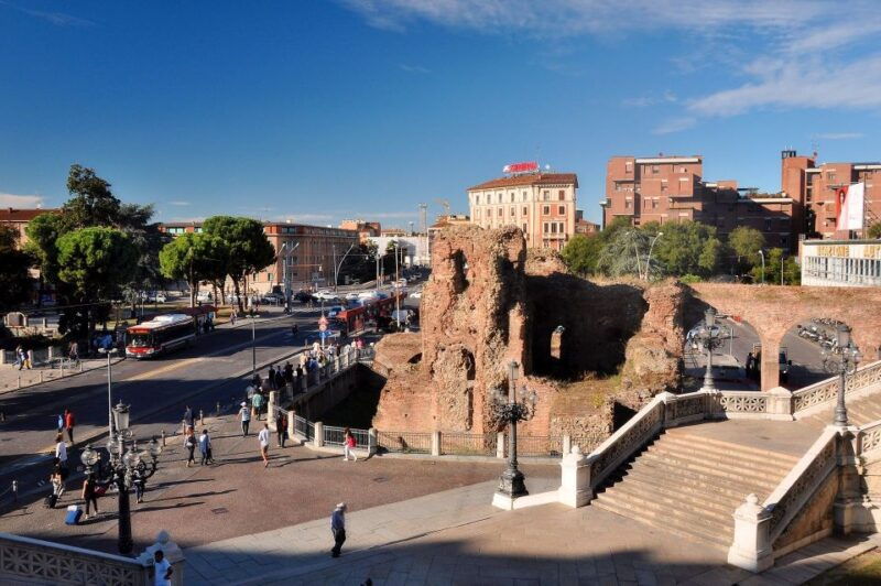 bologna-guided-architecture-walking-tour
