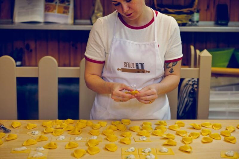 bologna-guided-food-markets-tour