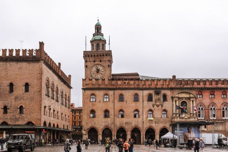 bologna-highlights-and-hidden-gems-of-the-city-tour