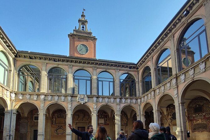 bologna-in-one-day-art-history-and-gastronomy