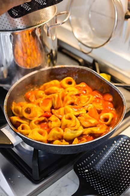 Bologna on the plate : grandma's recipes and secrets - What to Expect from the Bologna on the Plate Experience