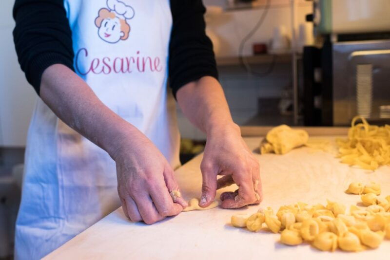 bologna-pasta-tiramisu-cooking-class-at-a-locals-home