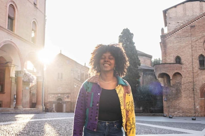 Bologna: Private Photo Shoot with a Local Photographer - FAQ