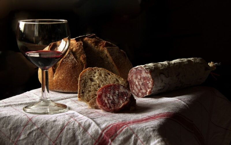 bologna-private-santo-stefano-tour-with-food-tasting