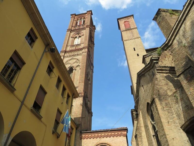 bologna-private-tour-with-a-local-guide