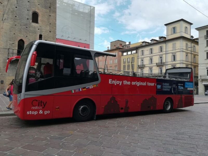 bologna-red-bus-city-tour-and-local-food-tasting