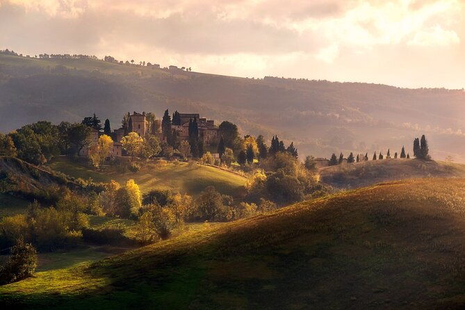 bologna-surroundings-photo-tour-rolling-hills-and-badlands
