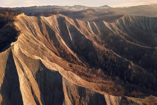 bologna-surroundings-photo-tour-rolling-hills-and-badlands