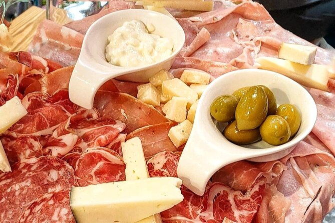bologna-the-red-medieval-pearl-and-its-delicious-food-private-tour-2