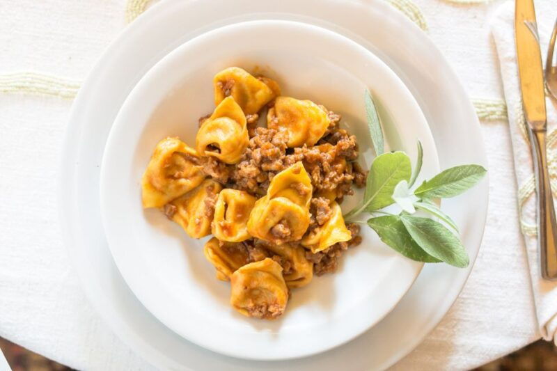 bologna-tortellini-masterclass-at-a-locals-home