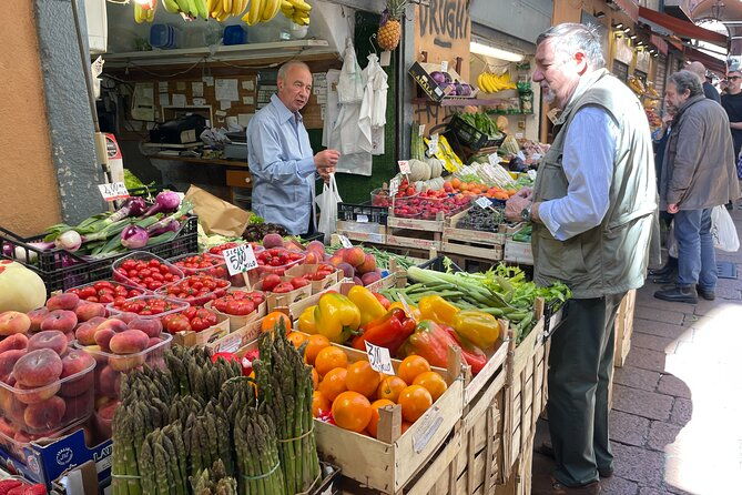 bologna-walking-food-tour-and-highlights-with-a-local-guide
