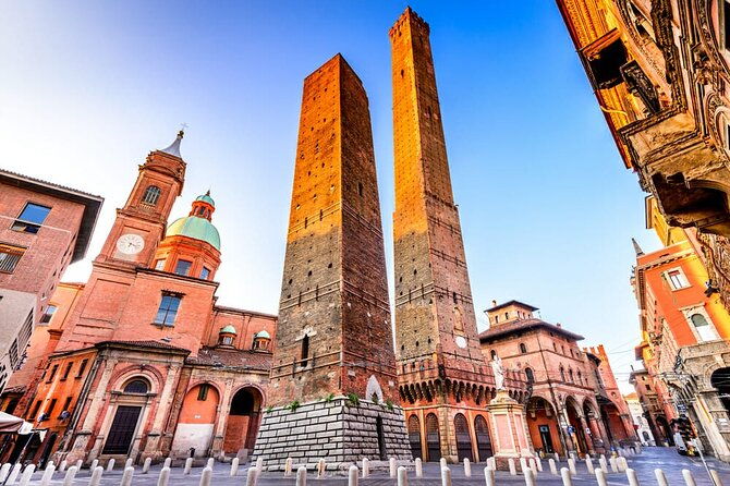bologna-walking-tour-with-audio-and-written-guide