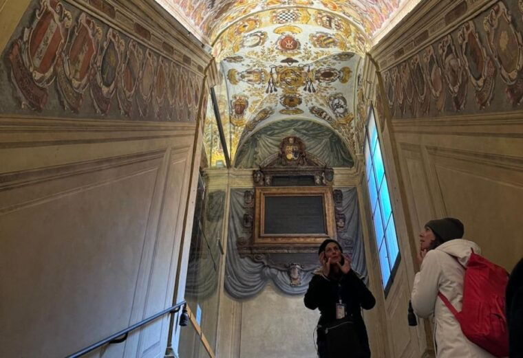 bologna-walking-tour-with-tower-sky-view-and-archiginnasio