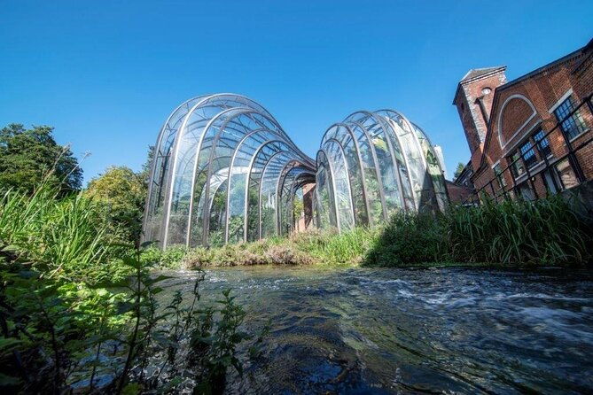 bombay-sapphire-gin-distillery-tour-and-cocktail