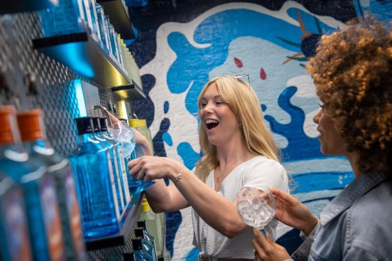 bombay-sapphire-gin-distillery-tour