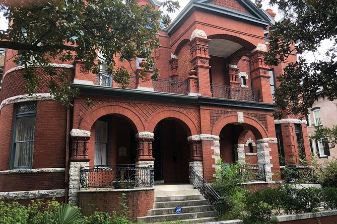 bonaventure-cemetery-walking-tour-with-transportation