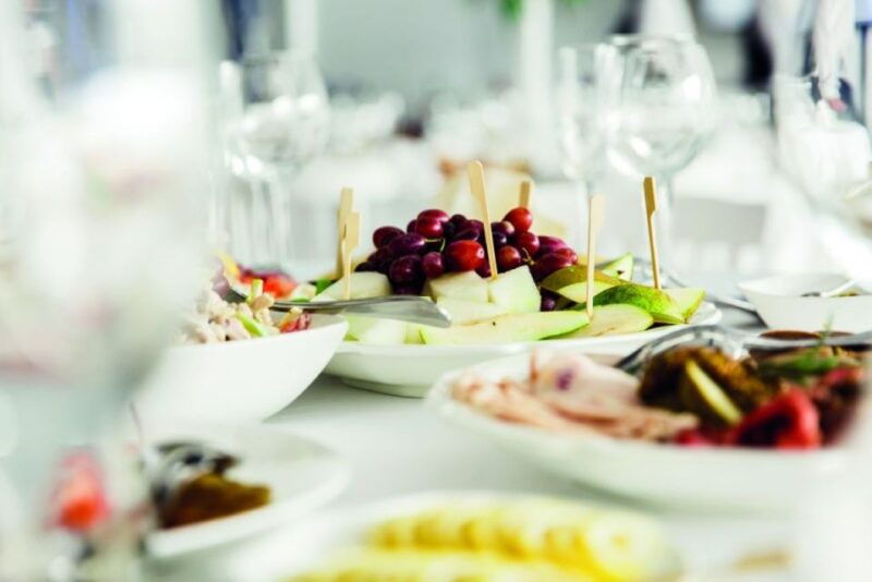 bonn-sunday-brunch-buffet-with-cologne-live-music