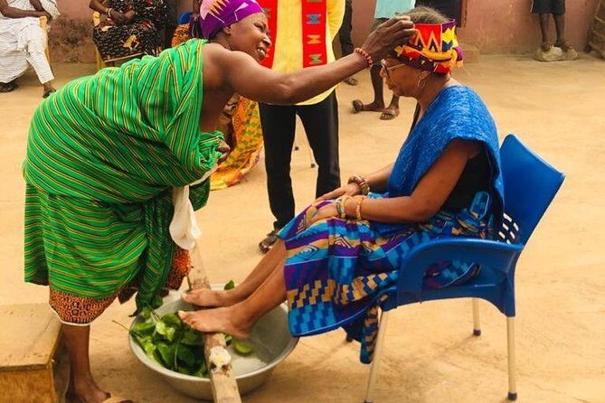 Bonwire Namimg Ceremony and Kente Tourist Center - Introduction