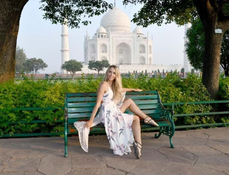 Book Entrance Tickets of Taj Mahal with Express Entry. - Booking and Meeting Arrangements