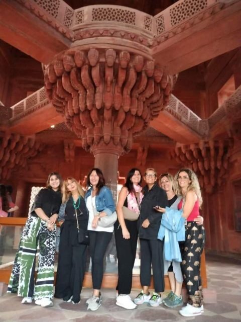 Book Official Tour Guide for Fatehpur Sikri. - FAQ