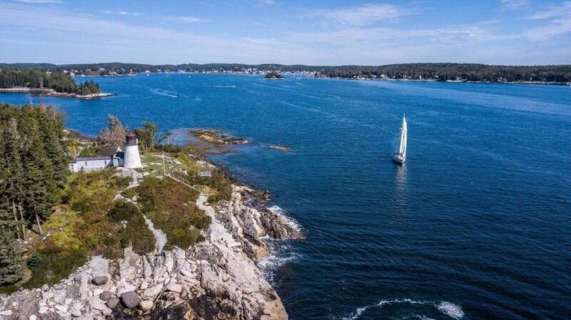 boothbay-harbor-scenic-schooner-cruise