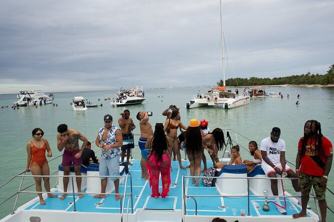 booze-cruise-adults-only-and-snorkeling-in-punta-cana