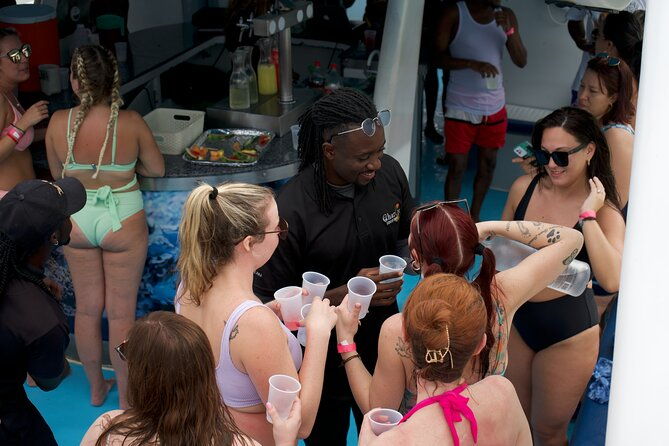 booze-cruise-adults-only-and-snorkeling-in-punta-cana