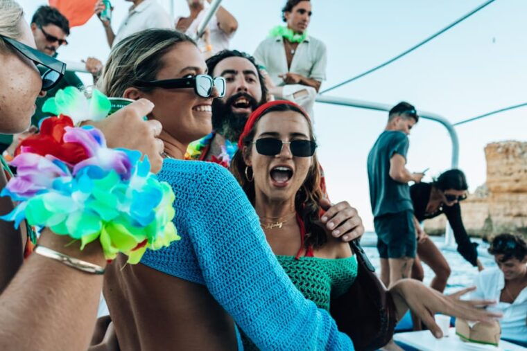 booze-cruise