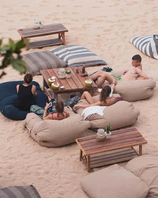 Bophhut: Coco Tam's Beach Bar Table Reservation - Introduction