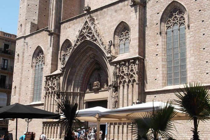 boqueria-st-caterina-markets-with-food-tapas-small-group-tour