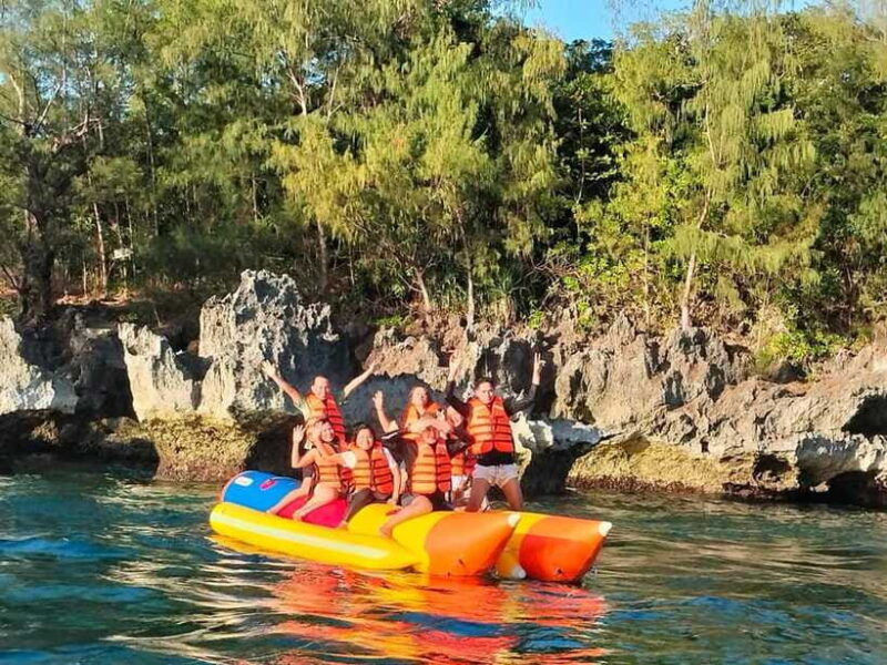 boracay-banana-boat-ride-2