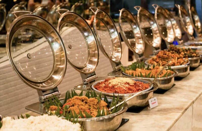 Boracay: Beachfront Buffet with Live Music - Key Points