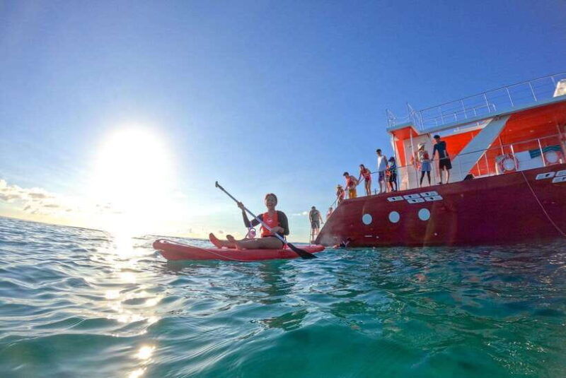 boracay-helicopter-tour-with-red-whale-party-yacht