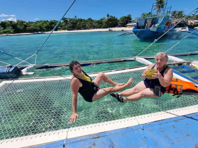 boracay-island-hopping-boat-tour-with-snorkel-and-scuba