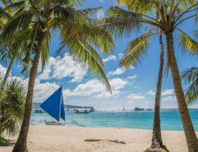 boracay-island-hopping-with-buffet-lunch-atv-adventure