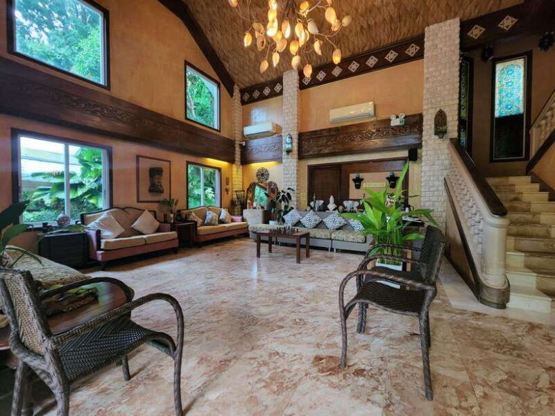 boracay-land-tour-with-paraw-sailing-crystal-kayak-and-spa