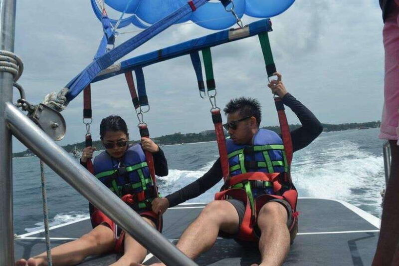 boracay-parasailing-experience