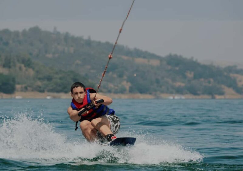 Boracay: Wakeboarding or Monoskiing Experience - What to Expect from the Wakeboarding and Monoskiing Experience