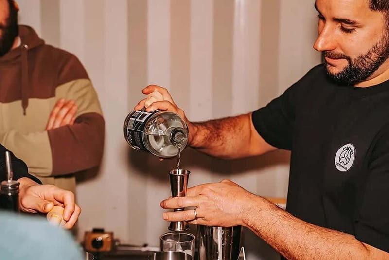 Bordeaux: 1H30 Mixology Workshop with Craft Distillers - Bordeaux: 1H30 Mixology Workshop with Craft Distillers — a Deep Dive