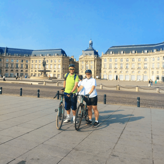 bordeaux-by-gravel-bike-historic-center-vineyards