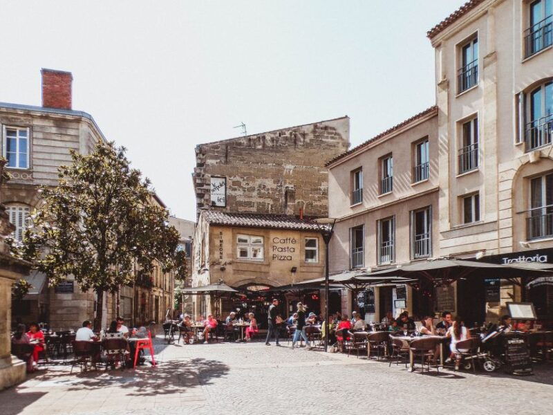 bordeaux-exclusive-private-guided-walking-tour