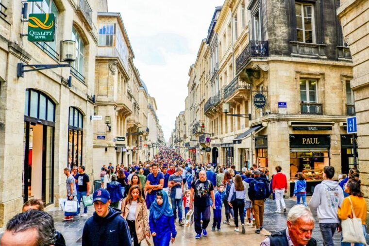 bordeaux-express-walk-with-a-local-in-60-minutes