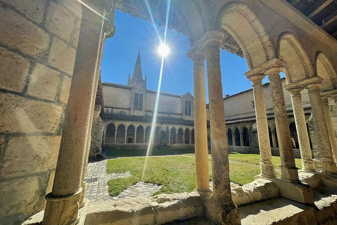 bordeaux-full-day-wine-tour-3-wineries-gourmet-picnic-lunch